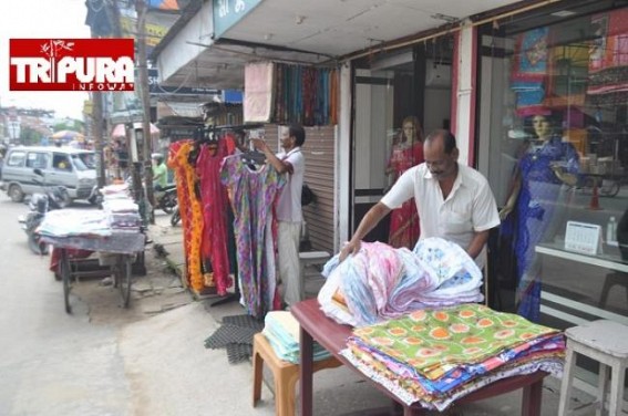 'State Govt remained unhelpful to Shop Workers amid Curfew' : Alleged Resented Small Scale Businessmen, Workers in Agartala